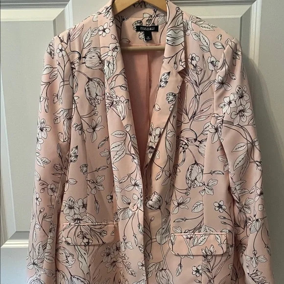 Roz & Ali Pink Floral Blazer - Picture 1 of 4